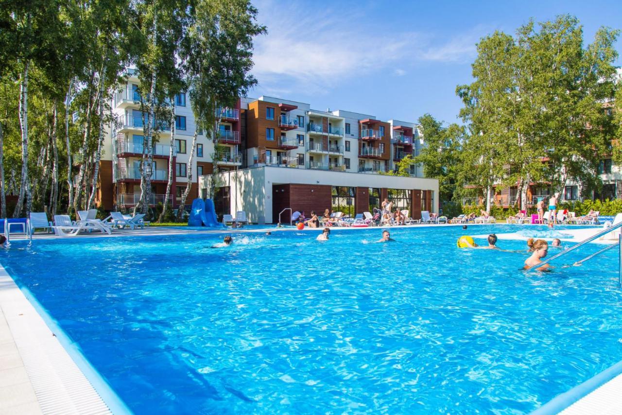 Apartament Polanki Kolobrzeg Z Podgrzewanym Basenem ภายนอก รูปภาพ